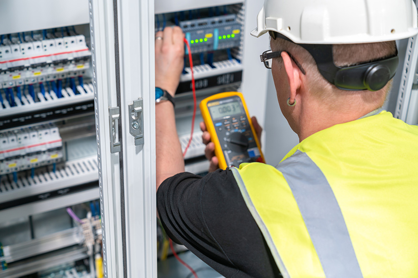 Elektroanlagen-Kontrolle bei Elektrotechnik Mank in Lauterbach - Allmenrod